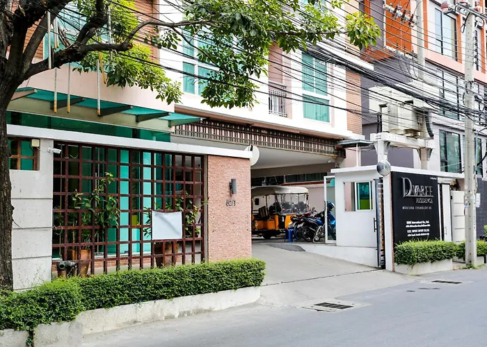 D Varee Montara Thonglor 25