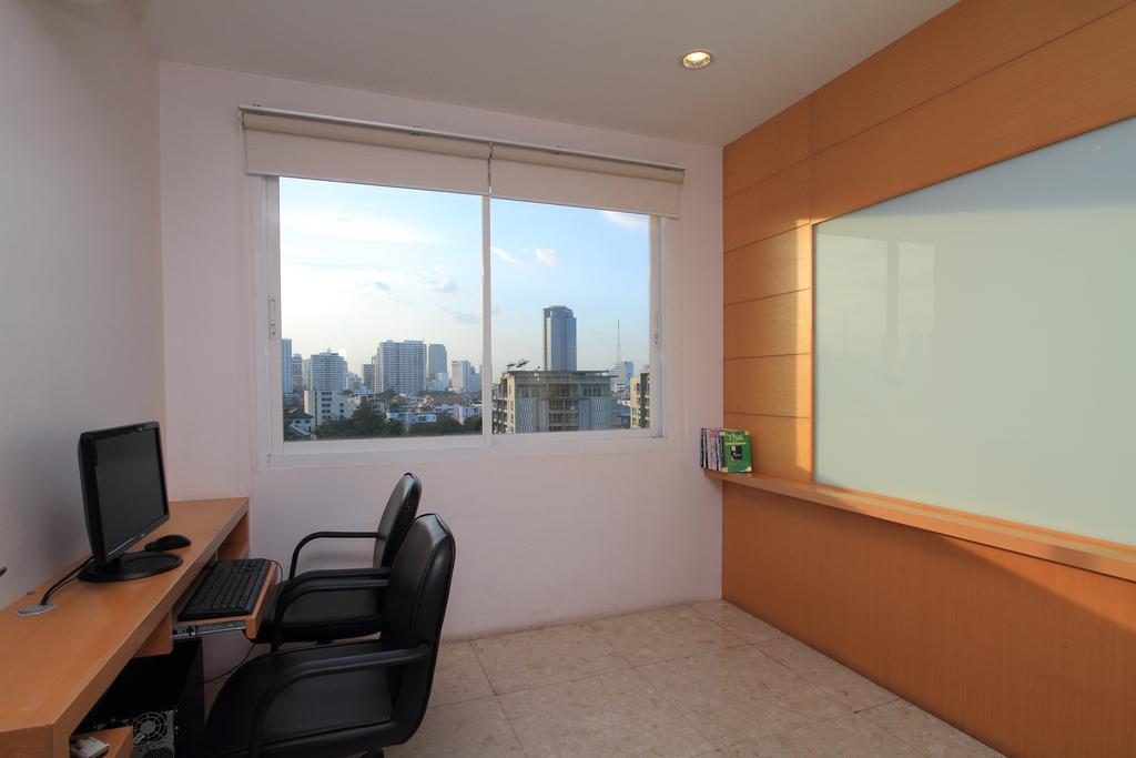 Отель D Varee Montara Thonglor 25